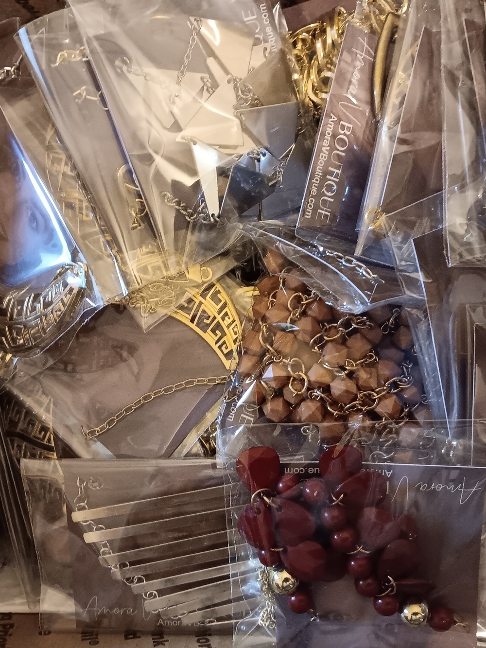 10 Piece Jelery Set - Wholesale Jewelry Or For Personal Use